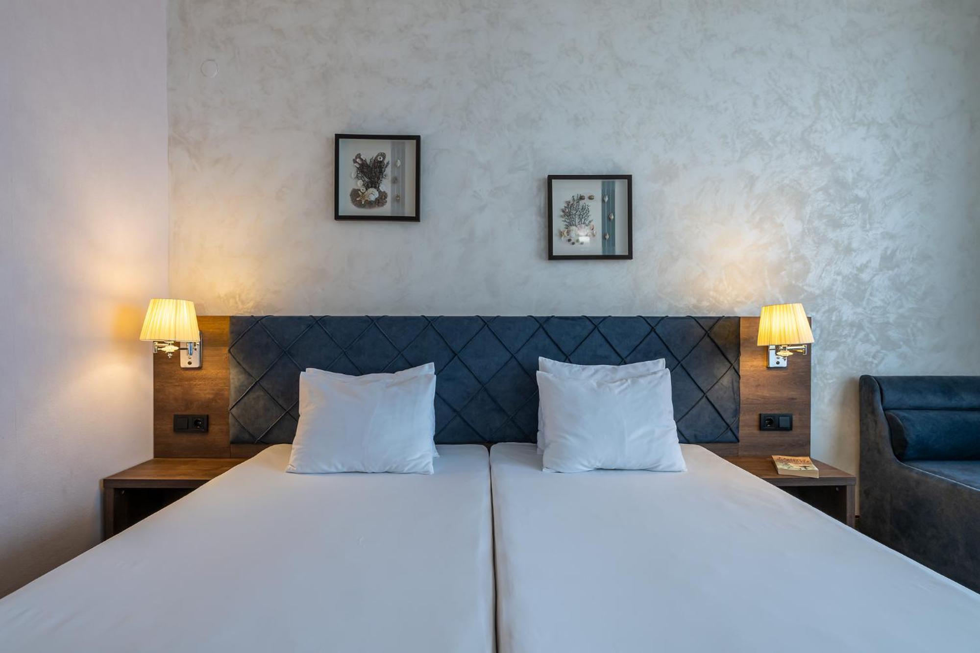 סאני ביץ' Flamingo Beach Hotel מראה חיצוני תמונה